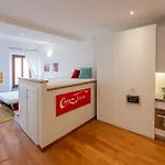 46 Santa Marta Apartament Lecco