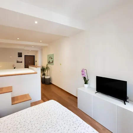 アパート 46 Santa Marta *